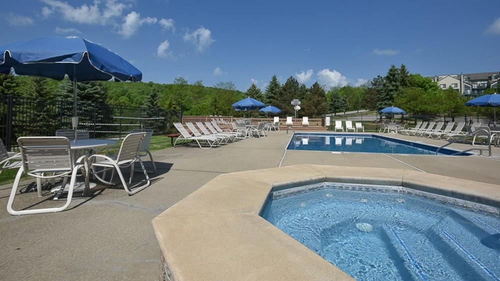Apartment Seven Springs Woodridge 4 Bedroom Premium Condo, Mountain Views!