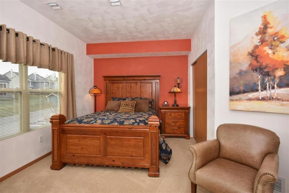 Apartment Seven Springs Woodridge 4 Bedroom Premium Condo, Mountain Views! Champion